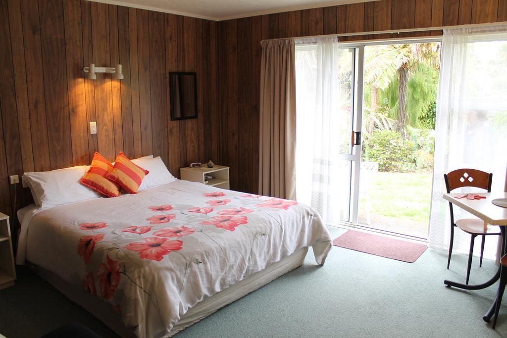 Anglers Paradise Motel Turangi Zewnętrze zdjęcie